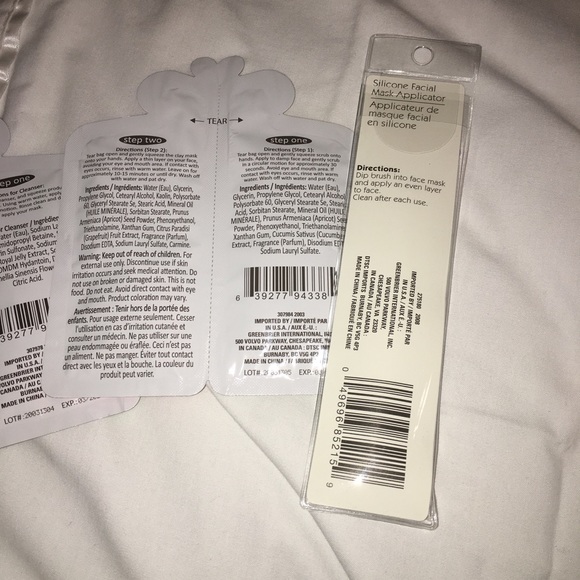 3 items for $9!! Face masks and applicator! - Picture 4 of 10